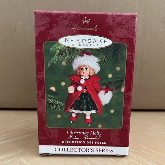 Hallmark Keepsake Ornament. Madame Alexander- Christmas Holly. 2000. QX6611. - Picture 8 of 8